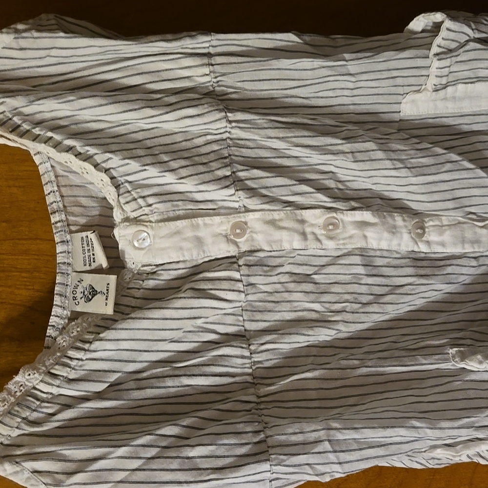 White Striped Women's Top Size Large: C - Picture 4 of 8